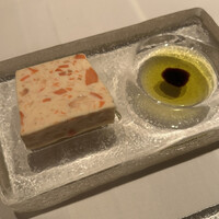 レザンファン ギャテ - パンに塗るサーモンのテリーヌ