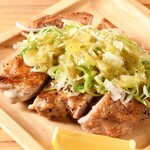 Chicken Steak with green onion salt and lemon (250g)