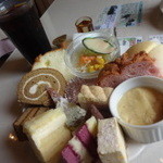 アルビノール - 