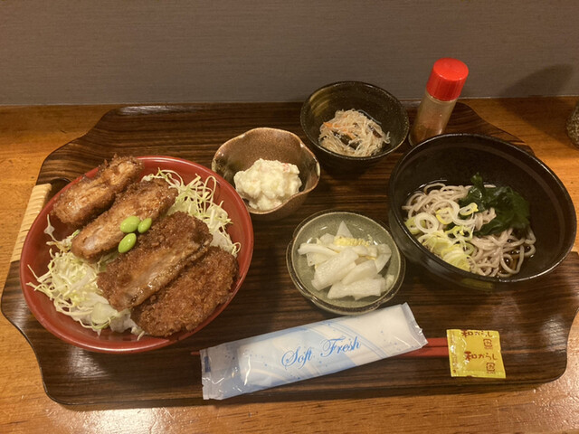 寿治左エ門 - 七日町（そば）の写真