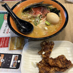 麺や 虎鉄 八軒店 - 海老味噌らーめん ¥880