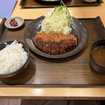 Tonkatsu Ma Mezon - 