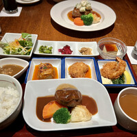 グリル満天星 麻布十番 新宿店 - オールスター御膳