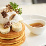 バナナ＆メープルバタークリームパンケーキ