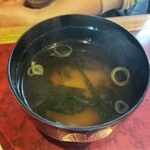 館野食堂 - チキン南蛮定食の味噌汁