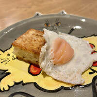 Grand Bleu Gamin - 地玉子の目玉焼き、焼きリゾット