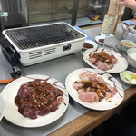 前島食堂 - きも・若・ひね