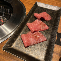 焼肉牛印 銀座店 - 焼きすき用ロース