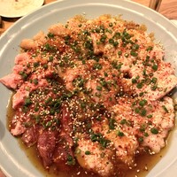 炭火焼肉ホルモン うしごろ 中目黒店 - 