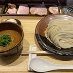 中華蕎麦 とみ田 - つけめん（並）＋特選全部乗せトッピング