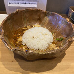 担々麺 桂花 - 担々麺が有名らしいけど、見映えがとても美味しそうな
      ⭐️麻婆麺¥1.000
      　※後会計
      　※ランチはご飯がお代わり無料