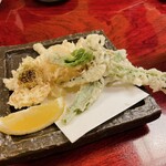 神田 味喜庵 - 天ぷらの盛り合わせ、ボリューム満点の季節の味でした
