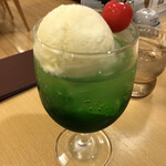 エルマールプラス - クリームソーダ