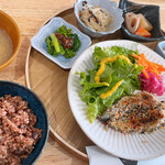 糀 cafe dining ユーカリ - 