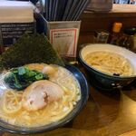 濃厚豚骨ラーメン 濱虎家 - 