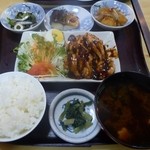 京 - 日替わり定食
