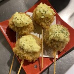 Roppongi Binchoutan Kushiyaki Kushikushi Panikku - 椎茸肉詰め　和風タルタルソース
