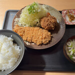 豚カツ かつみ - ロース･メンチカツ定食 ¥900、ご飯大盛り＋¥100