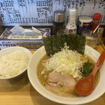 ラーメン大桜 - ネギラーメンとライス（2023年3月17日撮影）