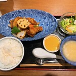 中国四川 旬菜 酒肆 楽山 - 黒酢の酢豚