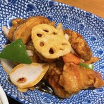 中国四川 旬菜 酒肆 楽山 - 黒酢の酢豚
