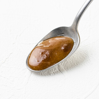 "Secret Sauce Supervised by Michelin Three-Star Chef to Bring Out the Charm of Ingredients"