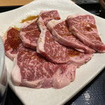 Shiawaseno Yakiniku Tabehoudai Kamimura Bokujou - 