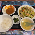 ピンクドラゴン - 野菜炒め定食