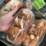 エイキチベイカリー - デカい。チョコもっちー買いに行ったのにねー♪