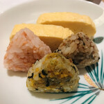 万ん卯 - 小さいおむすび