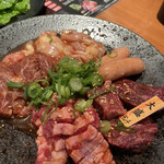 Yakiniku Tokkyuu Kishiwadaten - 