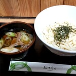 うどん屋 どん伝 - 肉汁つけうどん