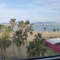 The lounge on the water - 