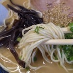 九州とんこつの うま馬 - そうめんみたいね