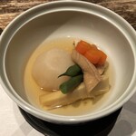 湯回廊 菊屋 - 煮穴子と蕪炊き合わせ