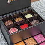 GODIVA - 