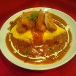 おいしいカレーライス×Wineのお店 マジャカリー - オムカレー