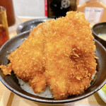 Niigata Katsudon Tarekatsu - 