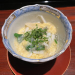 割烹 隆 - お昼のコース９６８０円。白魚の玉子とじ。ふんわり優しい味わいです（╹◡╹）