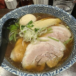 麺匠　伊助 - 淡麗そば+味玉・チャーシュートッピング