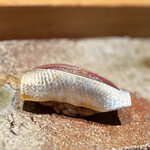 匠 進吾 - 小肌。