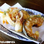 手打ちうどん　元 - 天ぷら盛り合わせ