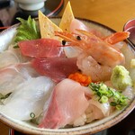 四季の味そば処 二見屋 - 料理写真:海鮮丼
