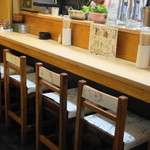 ソンポーン - 2013.7 カウンター5席のみの小さなお店