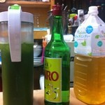 ソンポーン - ジンロの抹茶割とジャスミン茶割