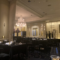 ガストロノミー ジョエル・ロブション - 