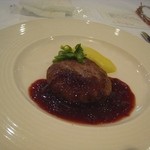 シュマンドール - ⑨　メインデッシュ　ハンバーグ
      