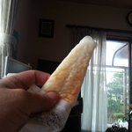 白謙 石巻本店 - 活きがいいので手が震える・・・撮影も緊張気味です。踊り食いですわ？