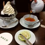 Tsubakiya Kafe - コーヒーゼリーとダージリンティー