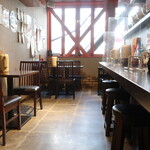 麺酒房 龍安 - 店内の様子